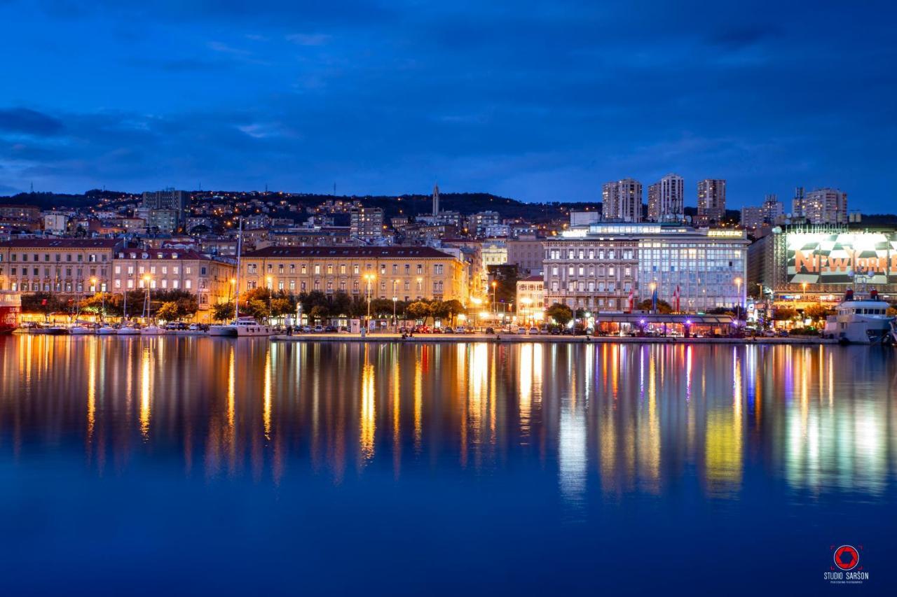 Hotel Deluxe Ploech Rijeka Zewnętrze zdjęcie