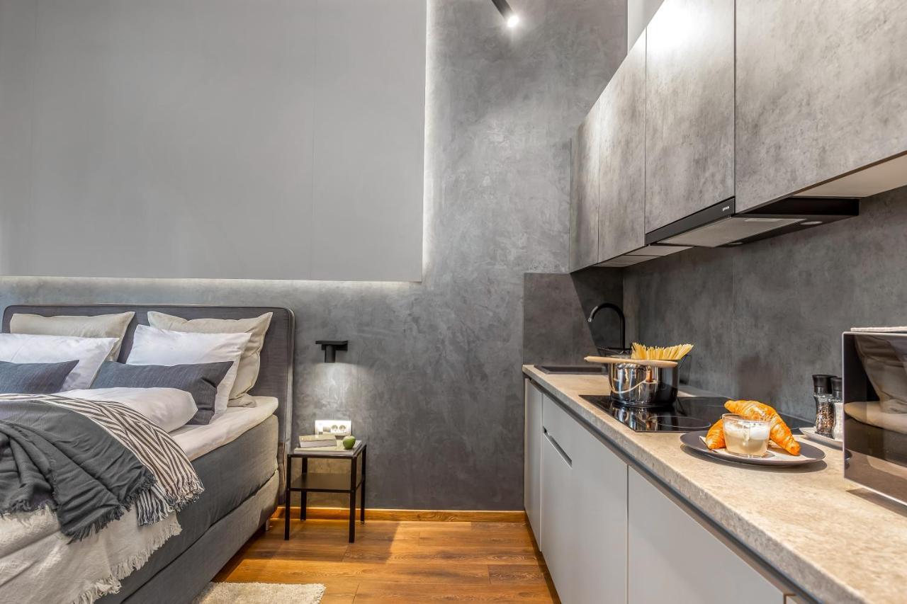 Hotel Deluxe Ploech Rijeka Zewnętrze zdjęcie